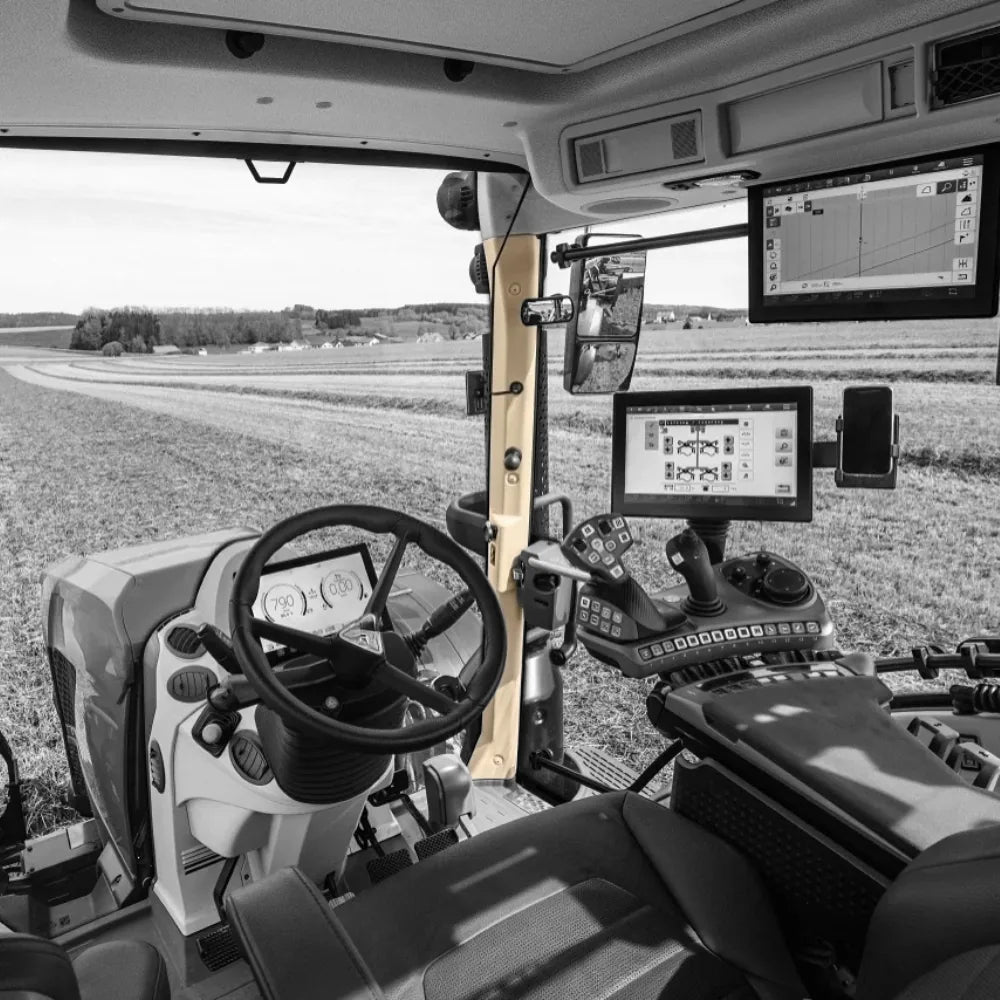 Fendt 600 Series and 700 Gen7 right A-pillar – CabGear cab identification